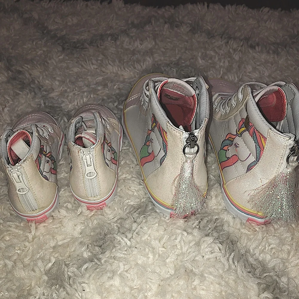 NWOT Mom&daughter matching vans🦄🌈 - Picture 4 of 5